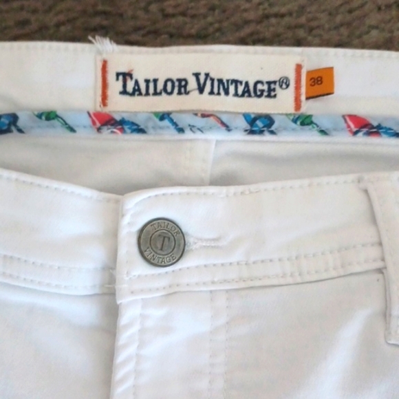 TAILOR VINTAGE White Jean Shorts Classic Summer Style - Picture 3 of 4
